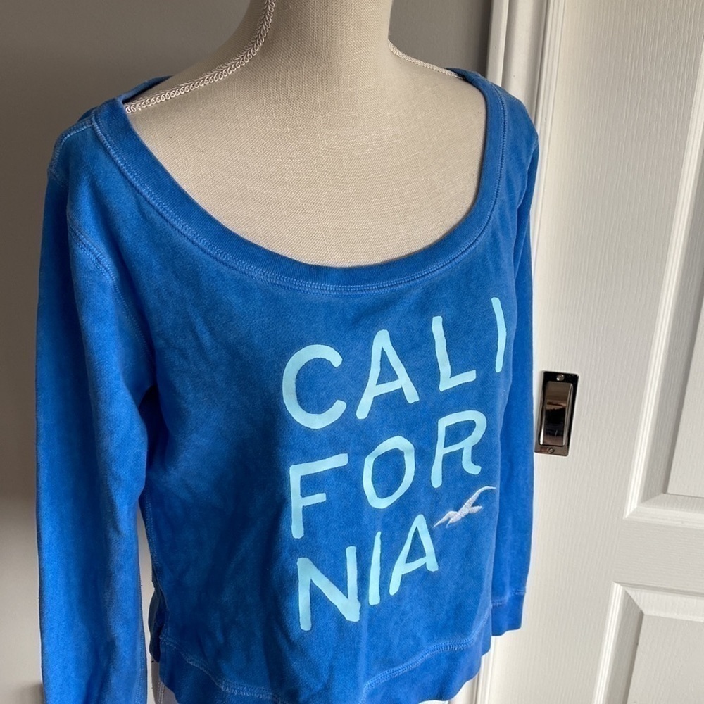 Hollister - Blue "California" Crop Sweatshirt​​​​​​​​​​​​​ - Picture 5 of 9